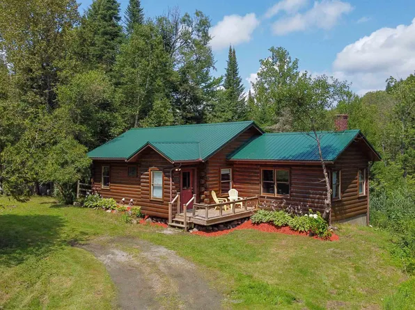1374 East Albany Road, Barton, VT 05822