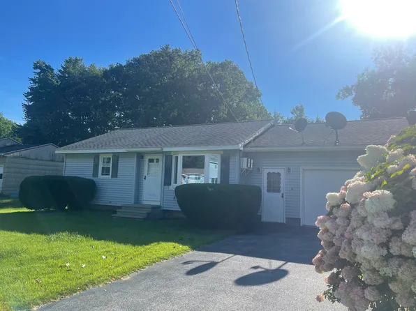4 Macarthur Avenue, Old Orchard Beach, ME 04064