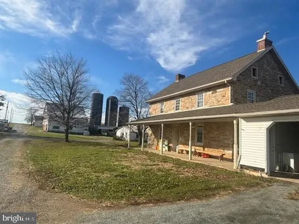 989 Goshen Mill Rd, Peach Bottom, PA 17563