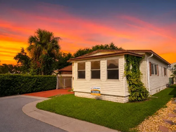 5079 93rd St N #13, Saint Petersburg, FL 33708