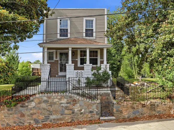 5818 Field Pl NE, Washington, DC 20019