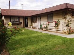 1125 E Avalon Ave, Santa Ana, CA 92705