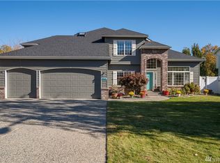 411 Canyon Pl, Wenatchee, WA 98801