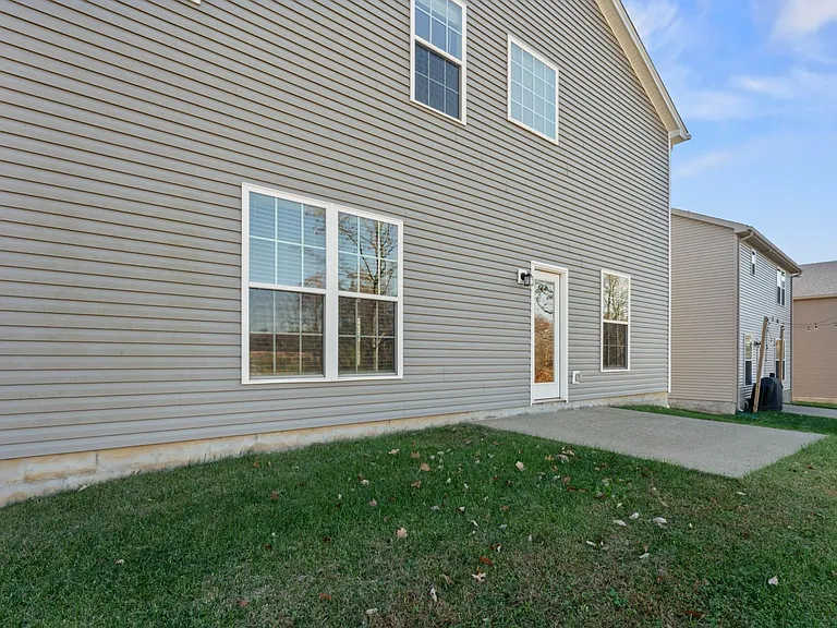 7909 Cascade Falls Cv — Photo 30