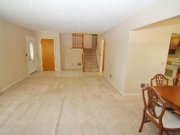5th image of 5452 Green Acres Ct