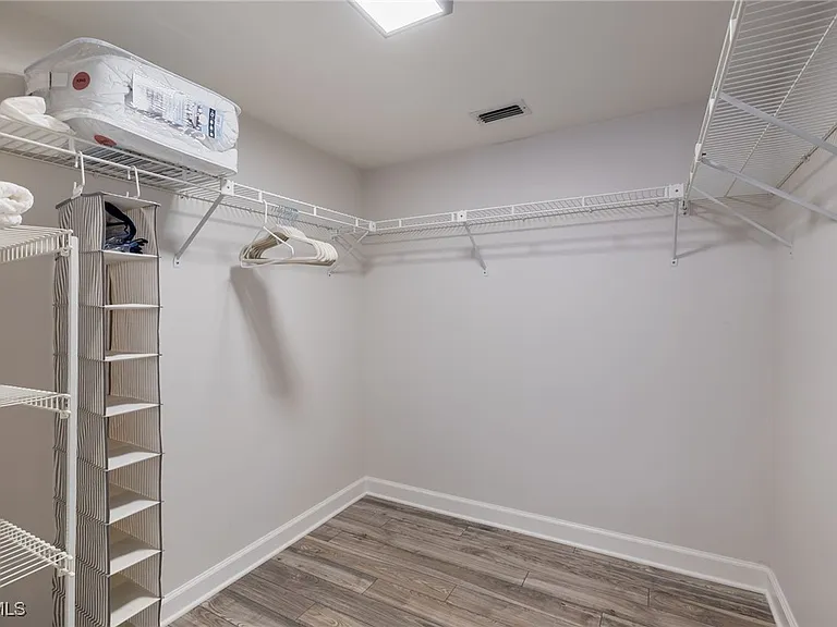 3021 Sandpiper Bay Cir #E106 — Photo 16