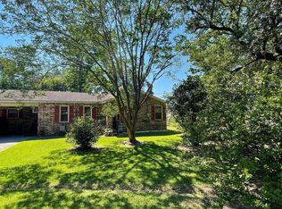 241 Demoruelle St, Ville Platte, LA 70586