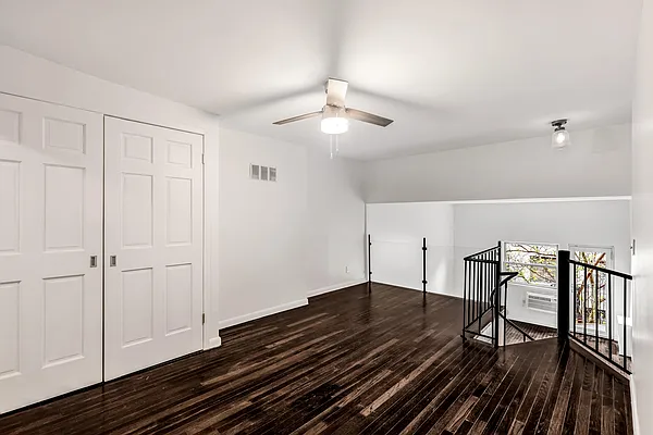 Sold by Sotheby's International Realty | media 6