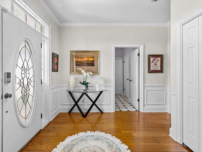 10002 Hunt Cliff Dr — Photo 11