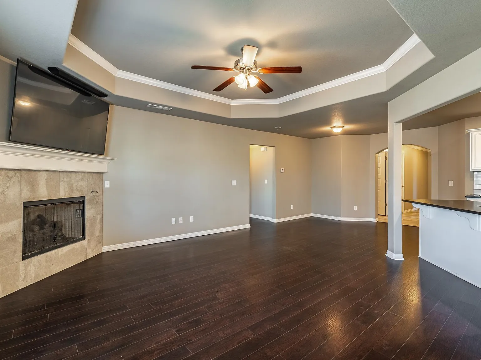 3 bed, 1741 sqft, $2,050 — Photo 4