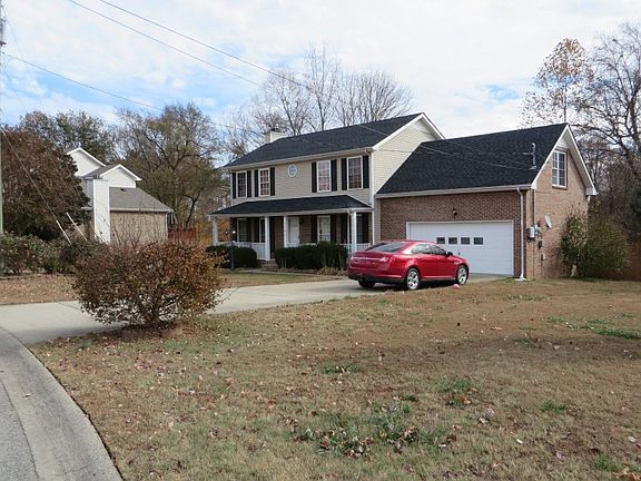 2nd image of 1290 Carnation Ct