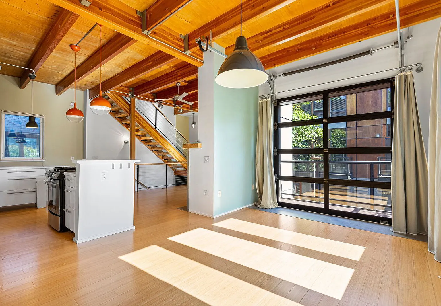 2 bed, 3.5 bath, 1575 sqft, $2,995 — Photo 1