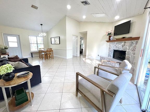 4th image of 15780 N 99th St Street N #15780
