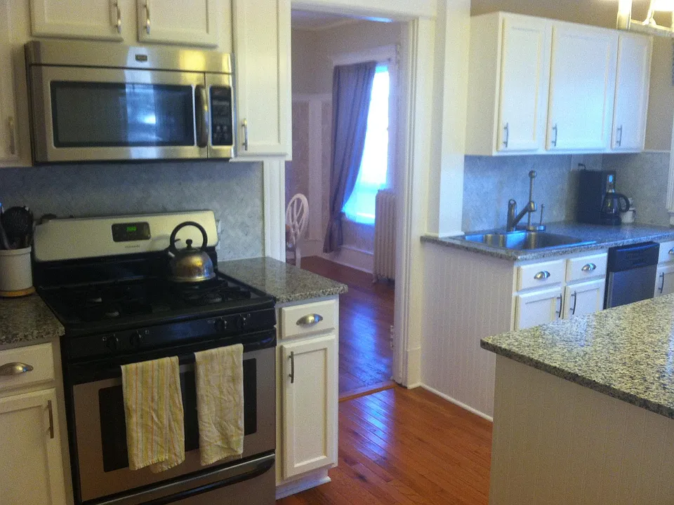 40 Whitney St #1