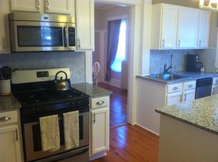 40 Whitney St FLOOR 1, Hartford, CT 06105