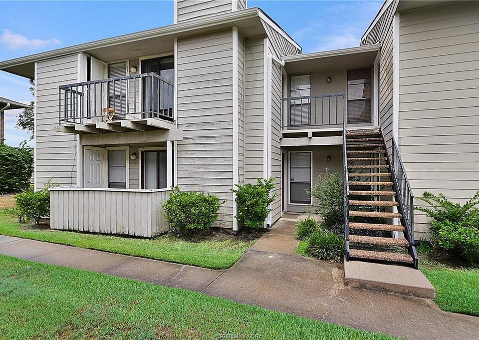 1st image of 1901 Holleman Dr #502