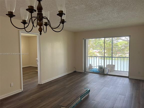 3rd image of 7920 Colony Cir N APT 208