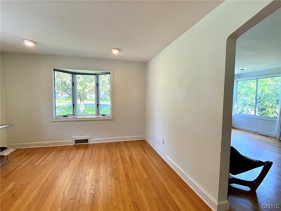 2nd image of 101 Revere Rd