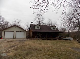 10408 SW Cabin Ln, Stewartsville, MO 64490