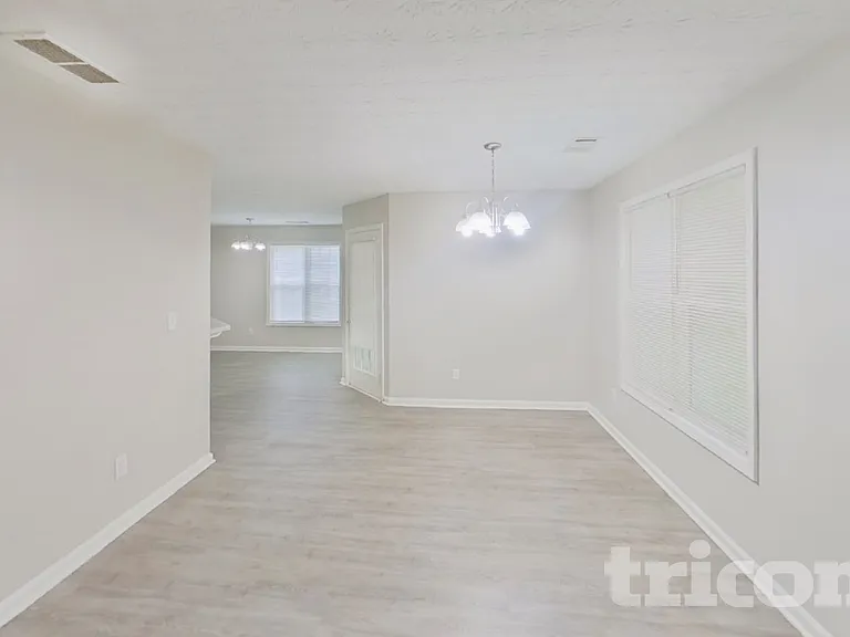 6050 Fieldwood Ln — Photo 4