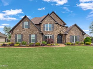 24 Pemberton Cv, Jackson, TN 38305