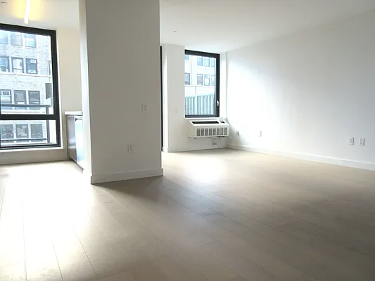 Rented by The Marketing Directors (Arias) | media 14