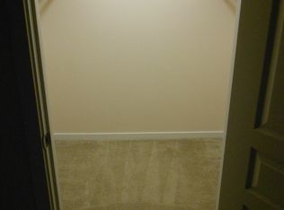 1335 SW 66th Ave APT 403, Portland, OR 97225