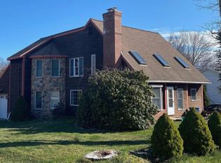 30 Russell Ave, Pawcatuck, CT 06379