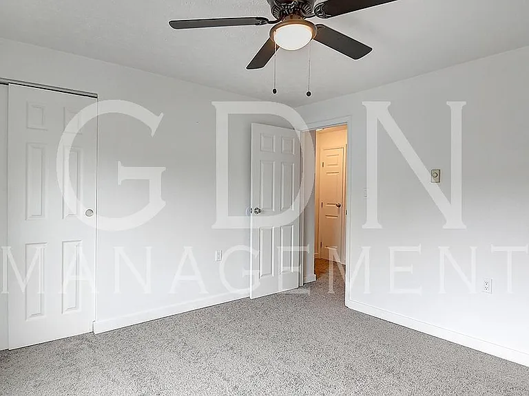 ORVILLE APARTMENTS — Photo 36