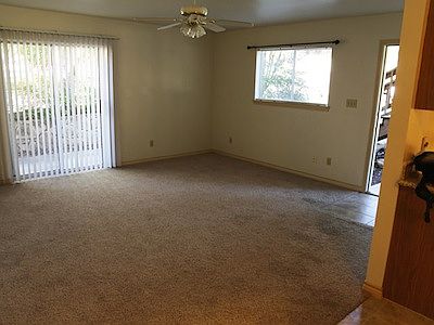 5th image of 1991 West Ln APT A