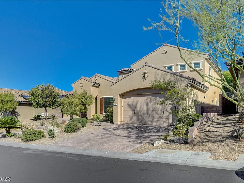 2724 Josephine Dr