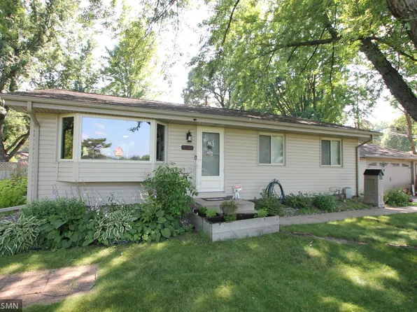8801 Northwood Pkwy, New Hope, MN 55427