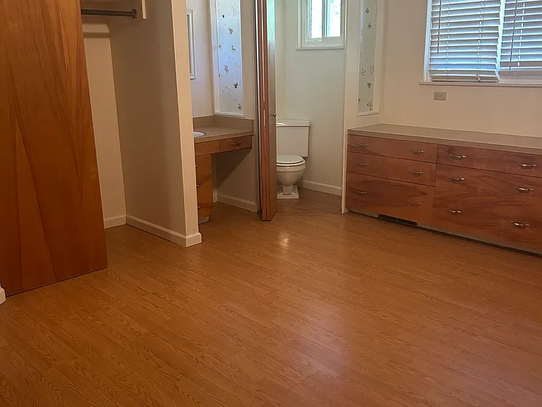 1641 Oak Vista Ave #1 — Photo 7