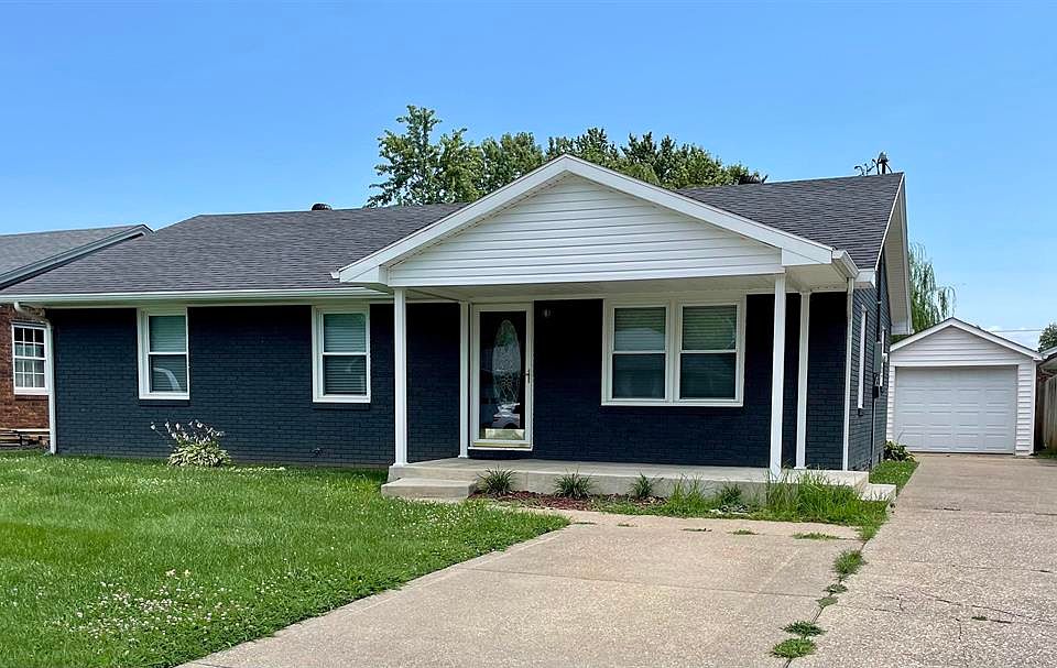 1st image of 1812 Standish Pl