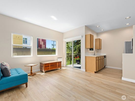 4530 Meridian Avenue N #S4, Seattle, WA 98103