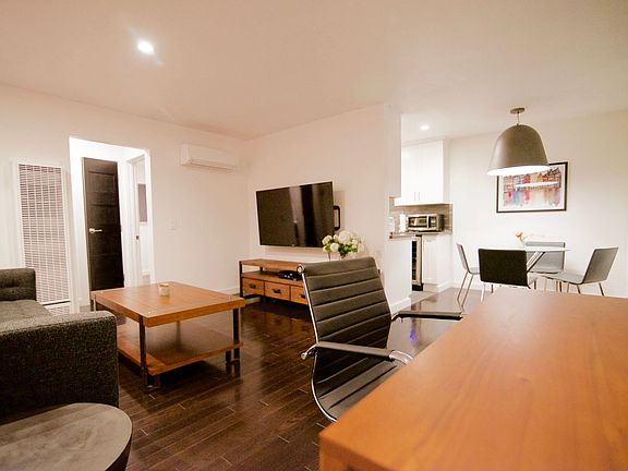 5th image of 152 Lincoln Ave #3