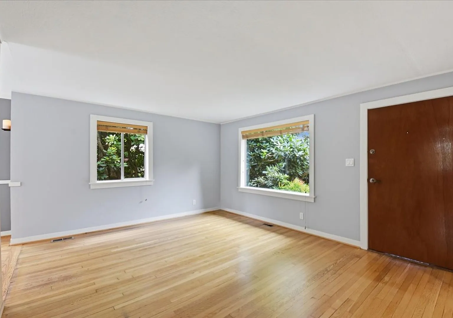 1Bd/1Ba Seattle Home — Photo 4