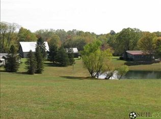 8588 E Green Acres Rd, Columbus, IN 47201