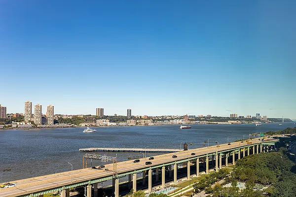Sold by BLU Real Estate | media 12