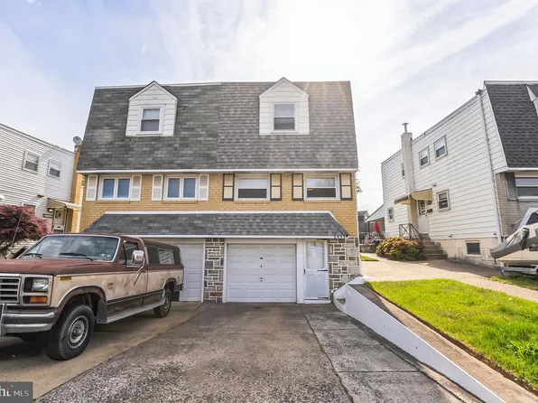 2815 Chase Rd, Philadelphia, PA 19152