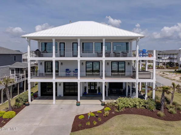 1423 N Shore Drive, Surf City, NC 28445