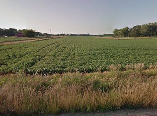 11240 Knoles Rd, Petersburg, IL 62675