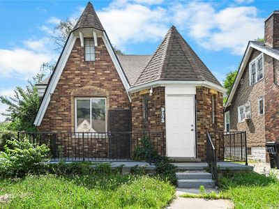 9173 Appoline St, Detroit, MI, 48228