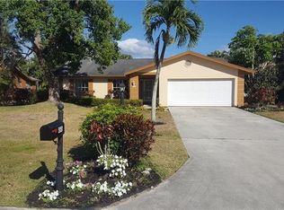 4545 Lakewood Blvd, Naples, FL 34112