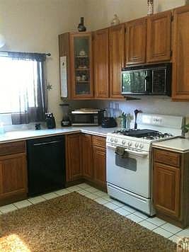 2nd image of 67877 Marilyn Cir