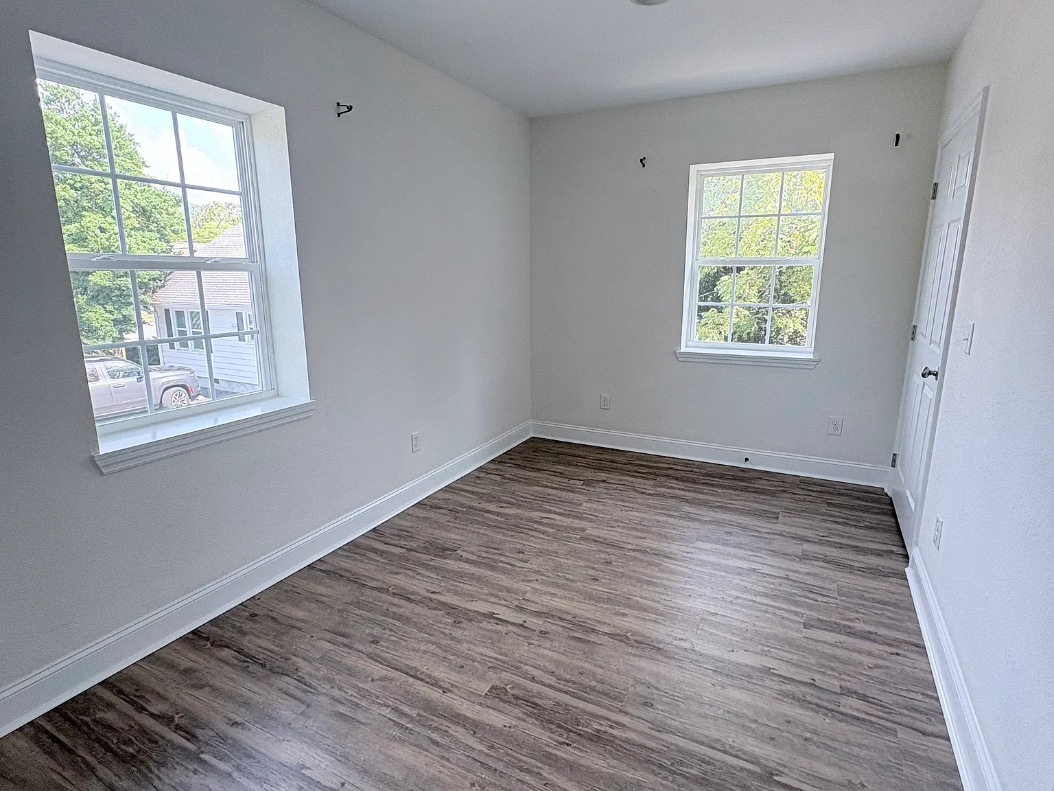 2 bed, 1000 sqft, $1,100 — Photo 4