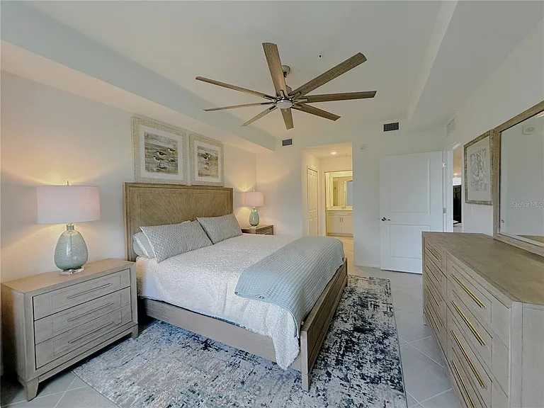 14221 Heritage Landing Blvd #2017 — Photo 16
