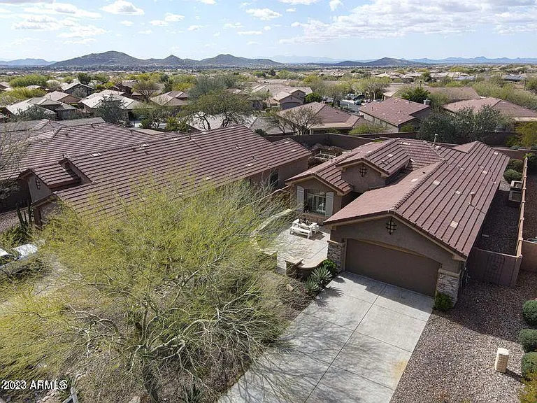 41520 N River Bend Ct — Photo 36