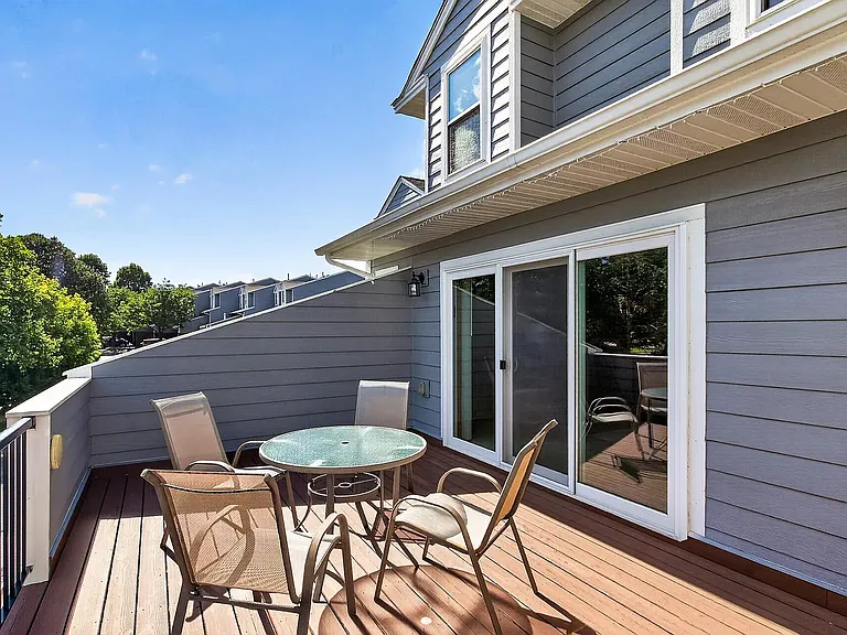 14316 Estates Ave — Photo 19