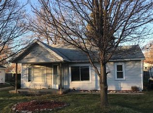1040 W Parkwood Ave, Flint, MI 48507
